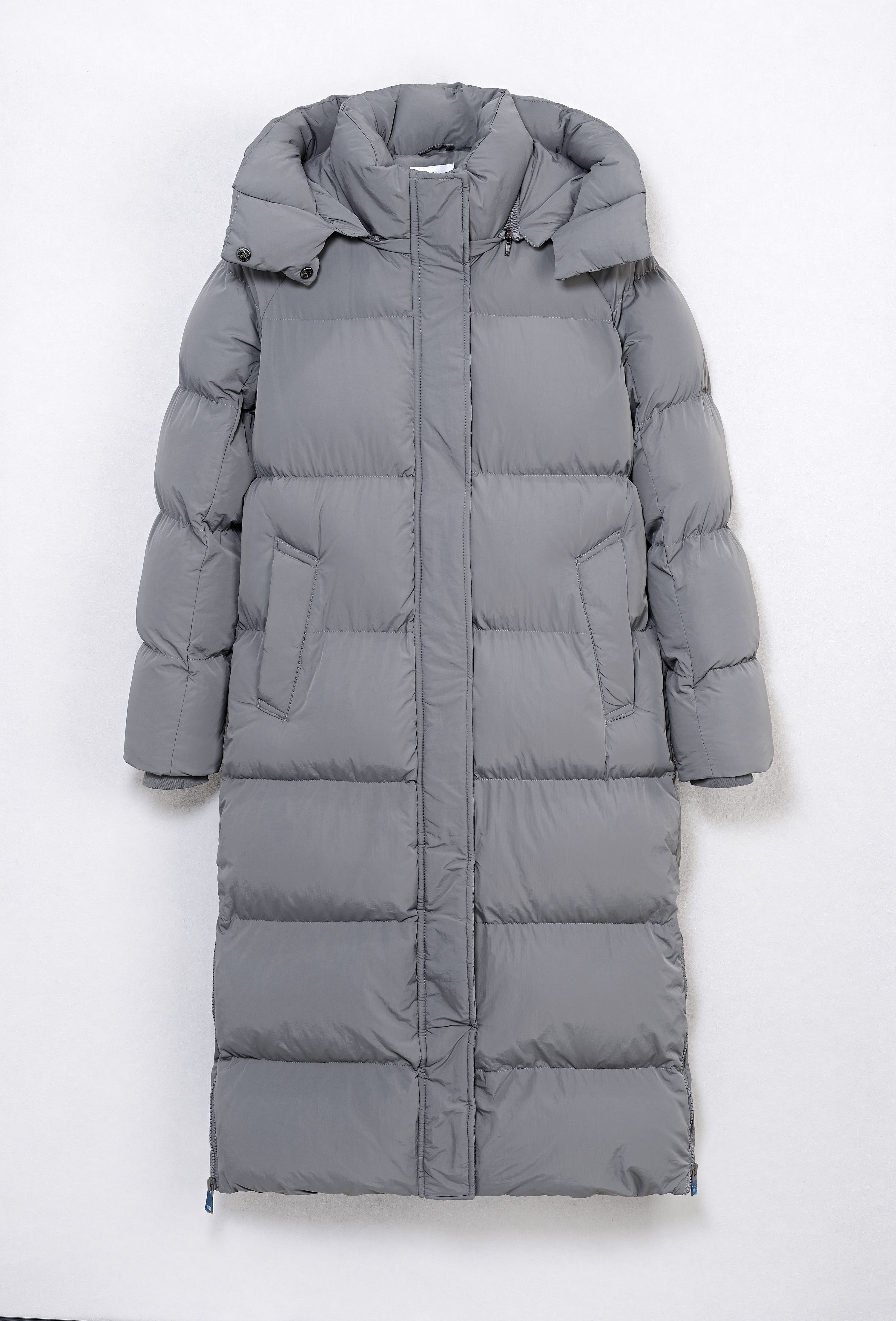 Langer Steppmantel mit Kapuze