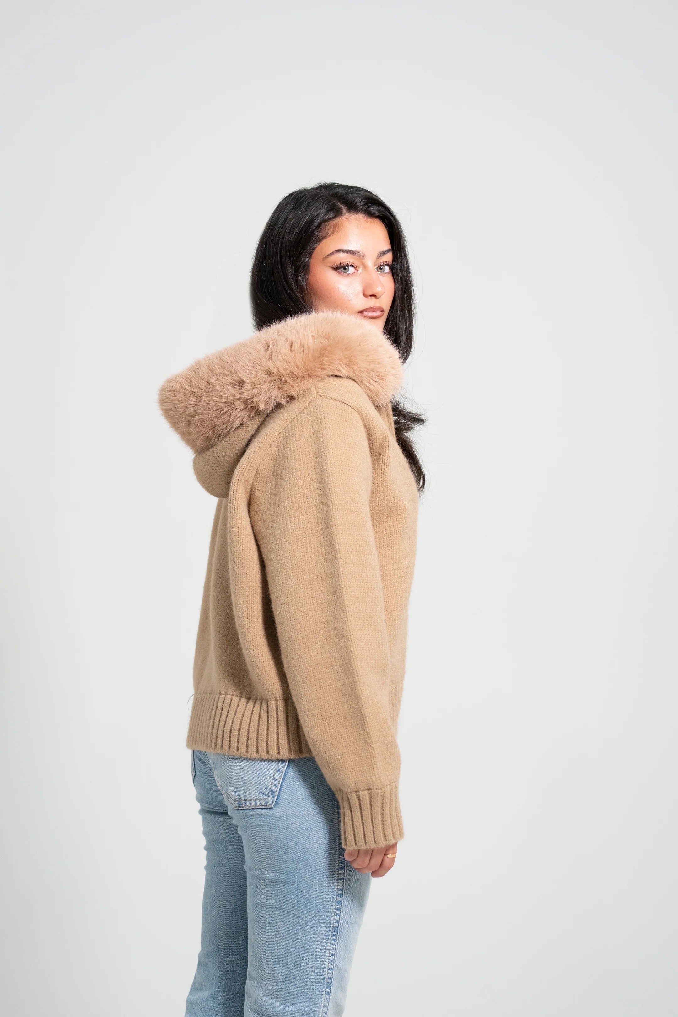 FUR JACKET-BEIGE