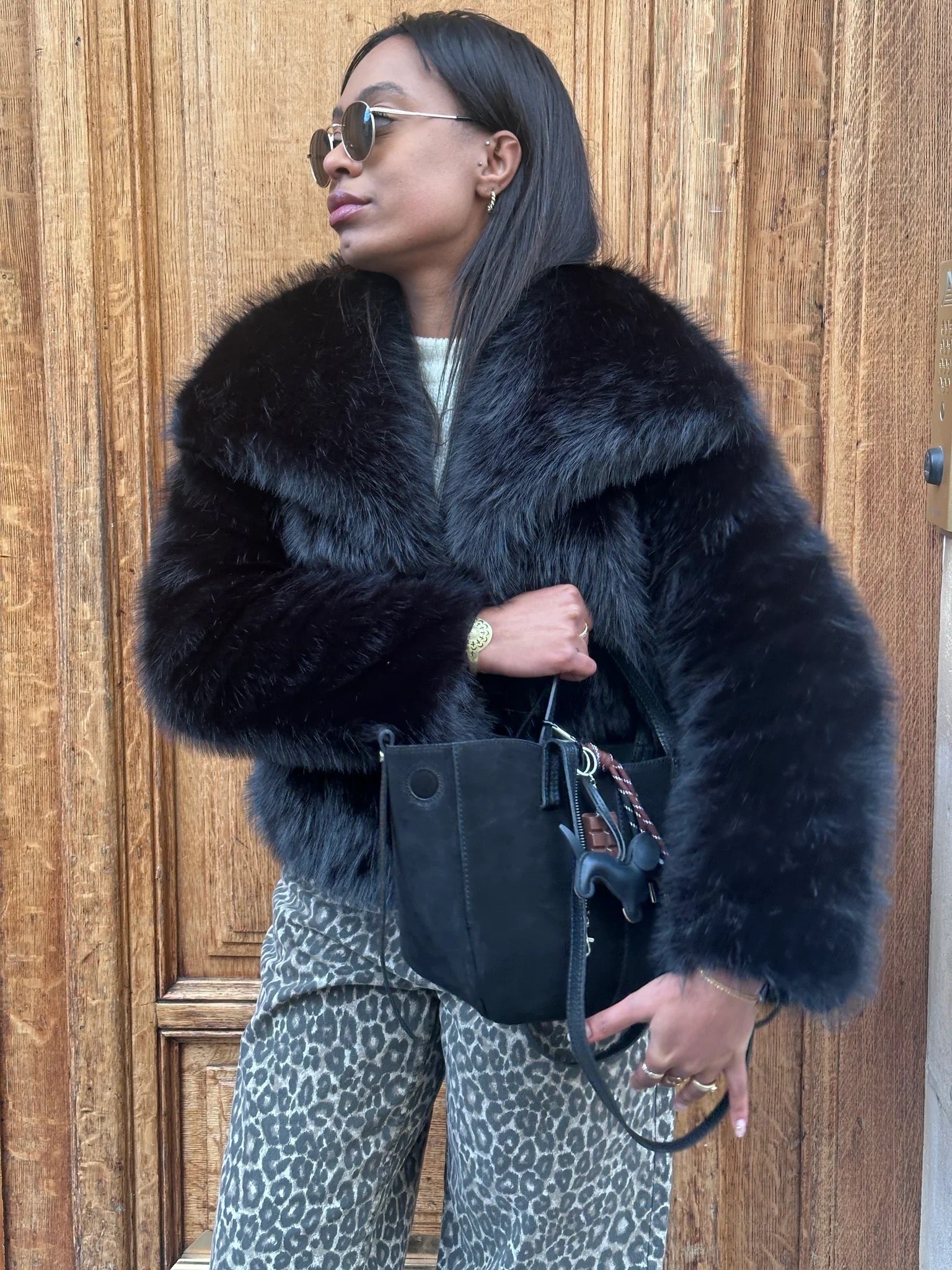 ÉLÉGANCE PELZMANTEL