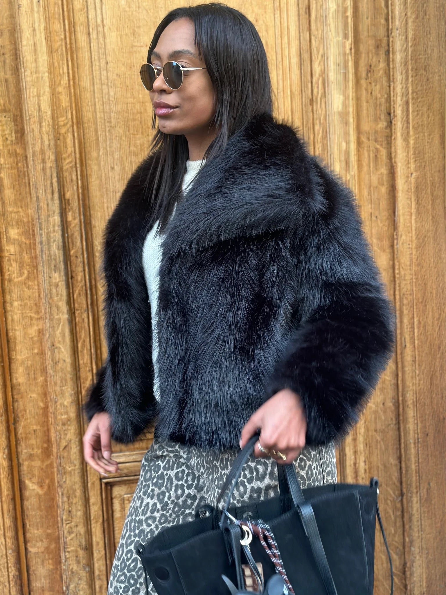 ÉLÉGANCE PELZMANTEL