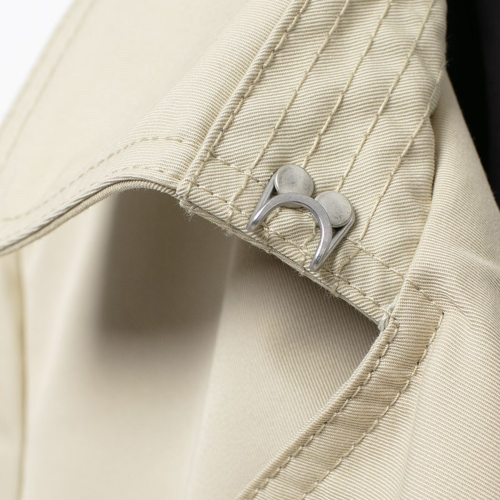 Icon Paris Trenchcoat Beige