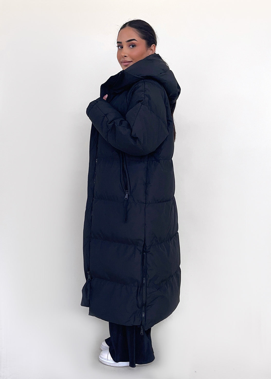 Langer Parka mit Kapuze