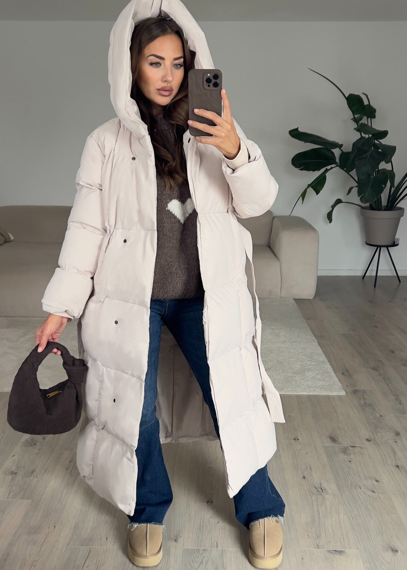 Winterjacke mit Kapuze