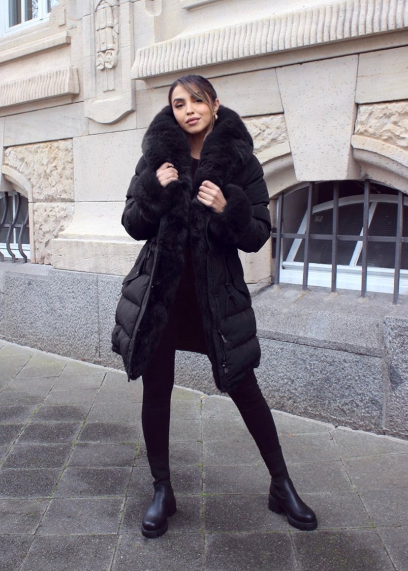 Jacke mit extra großem Kunstfell