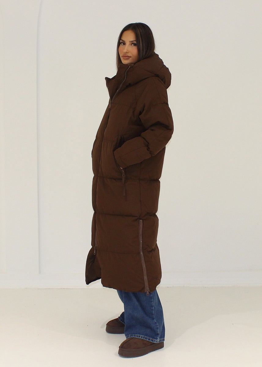 Langer Parka mit Kapuze