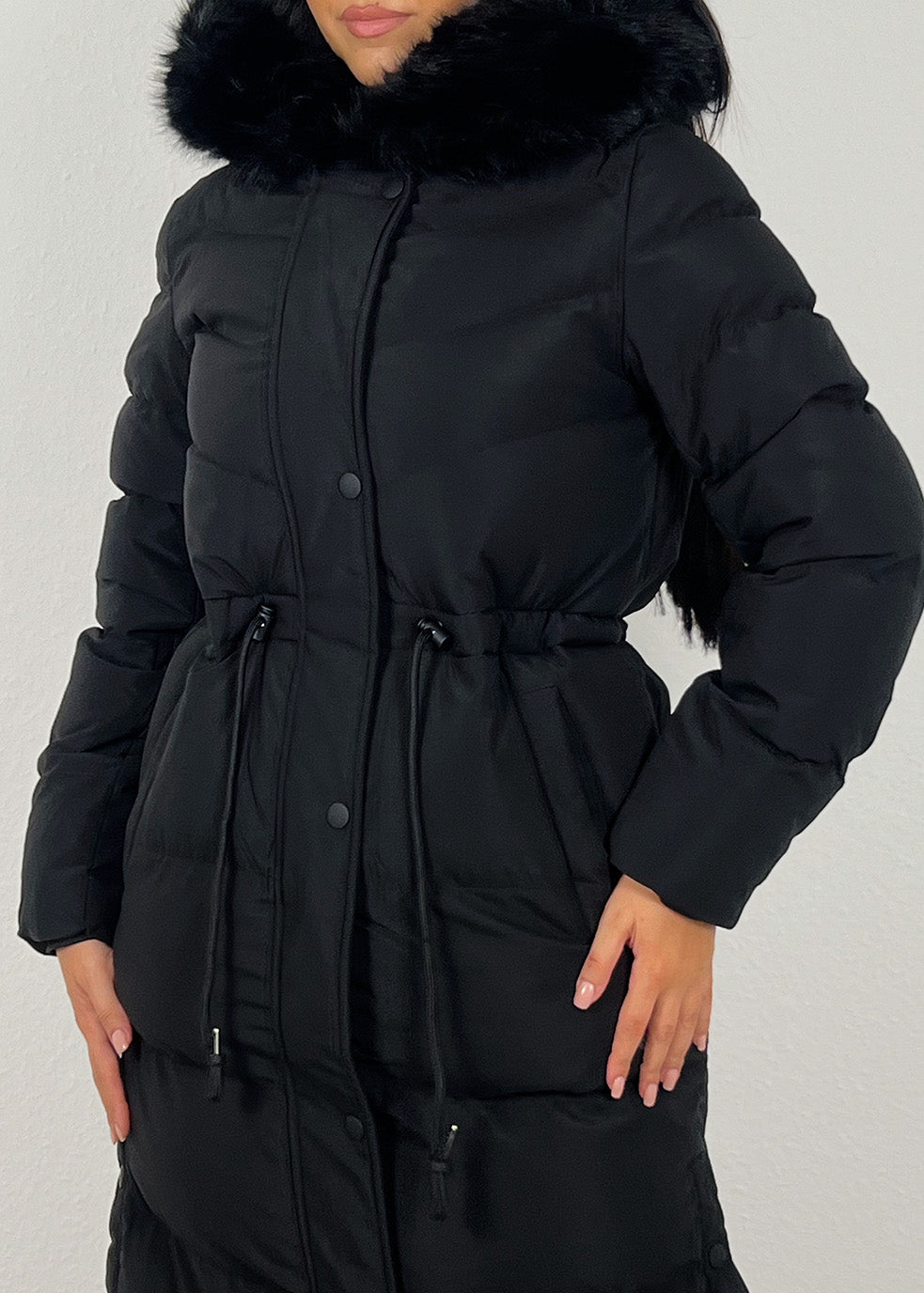 Langer Parka mit Kunstfell