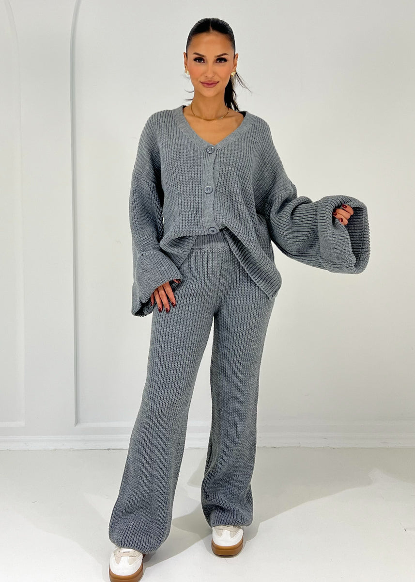 Oversize Strickset mit weiten Ärmeln
