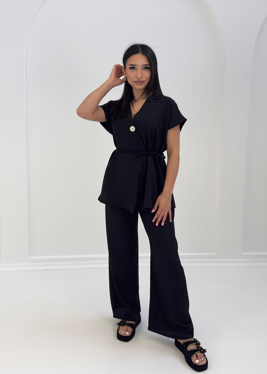 Damen Zweiteiler mit Bindebluse und weiter Hose – elegantes Outfit von NAHA für Alltag und Freizeit