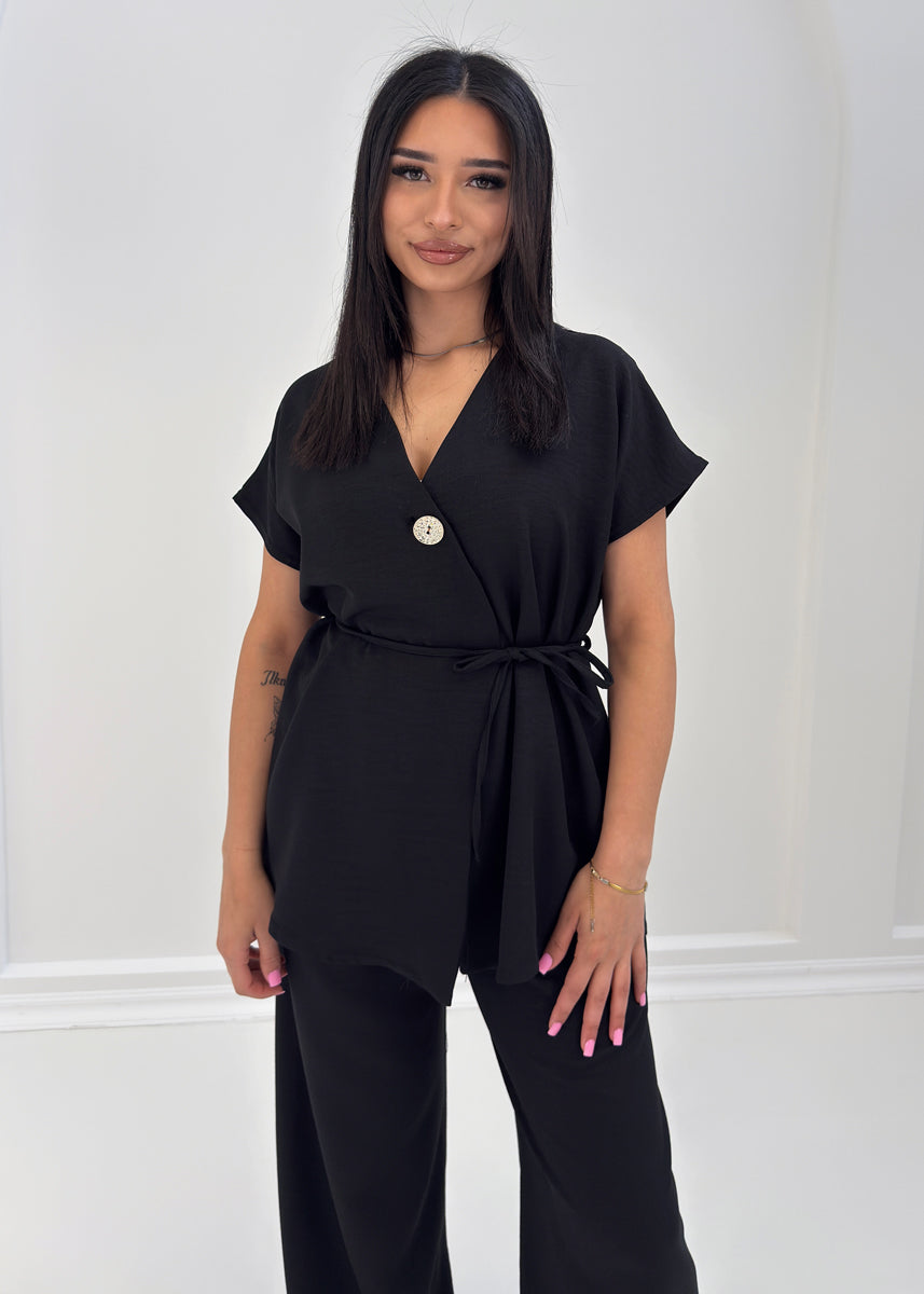 Zweiteiler mit Bindeband & weitem Schnitt