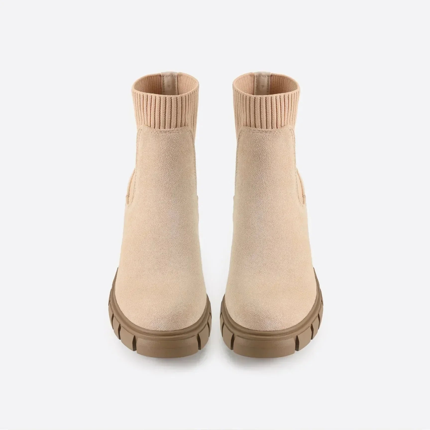 '- Chelsea Boots
