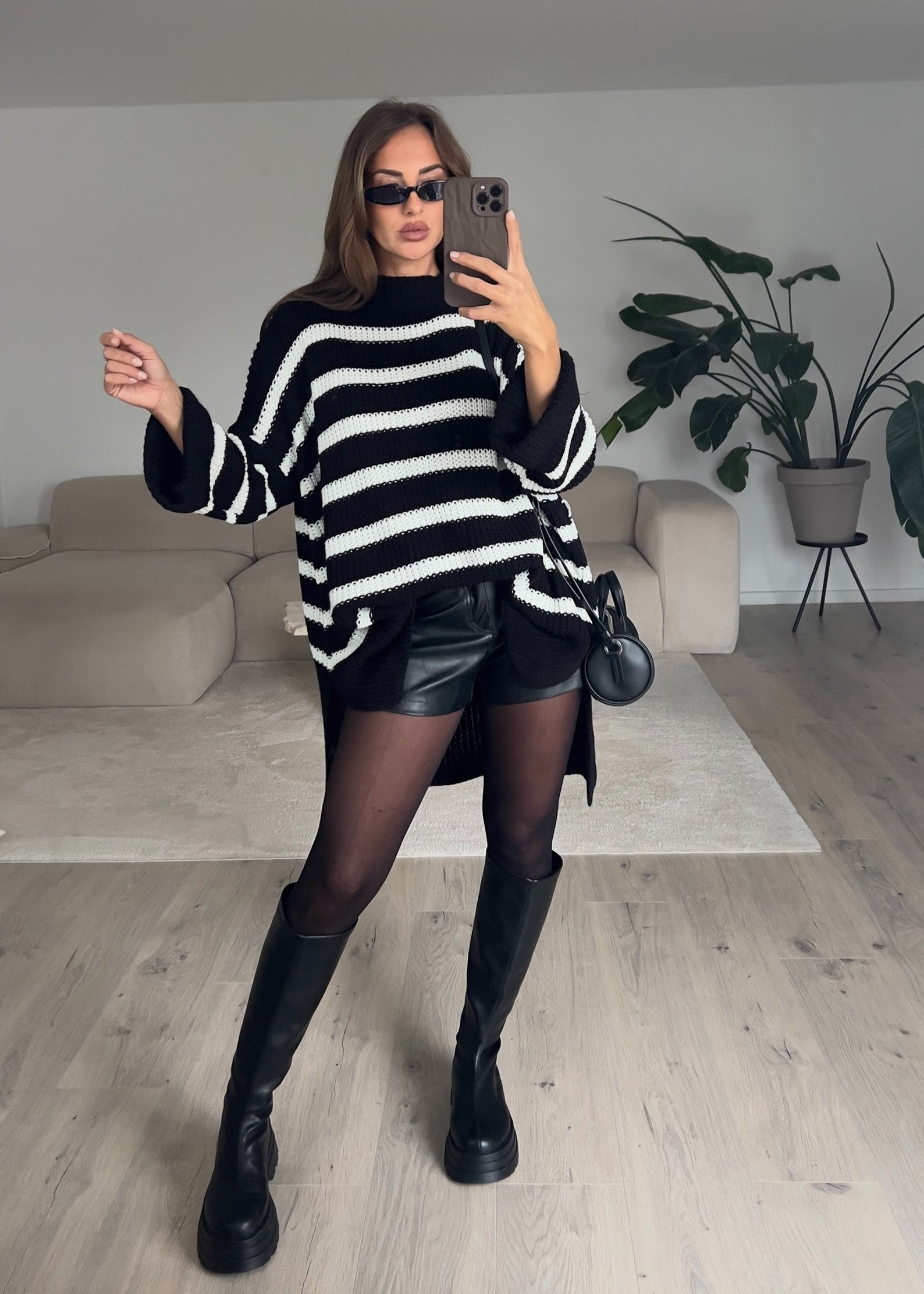 Gestreifter Strickpullover