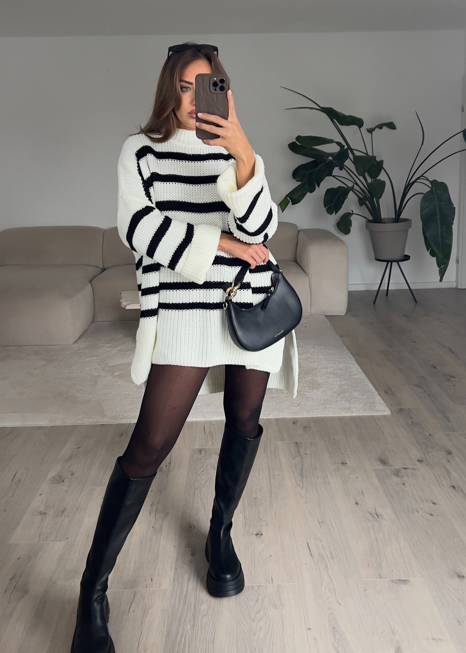 Gestreifter Strickpullover