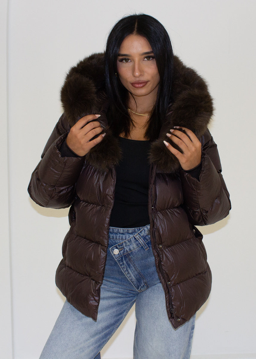 Steppjacke mit Kapuze & Bindegürtel