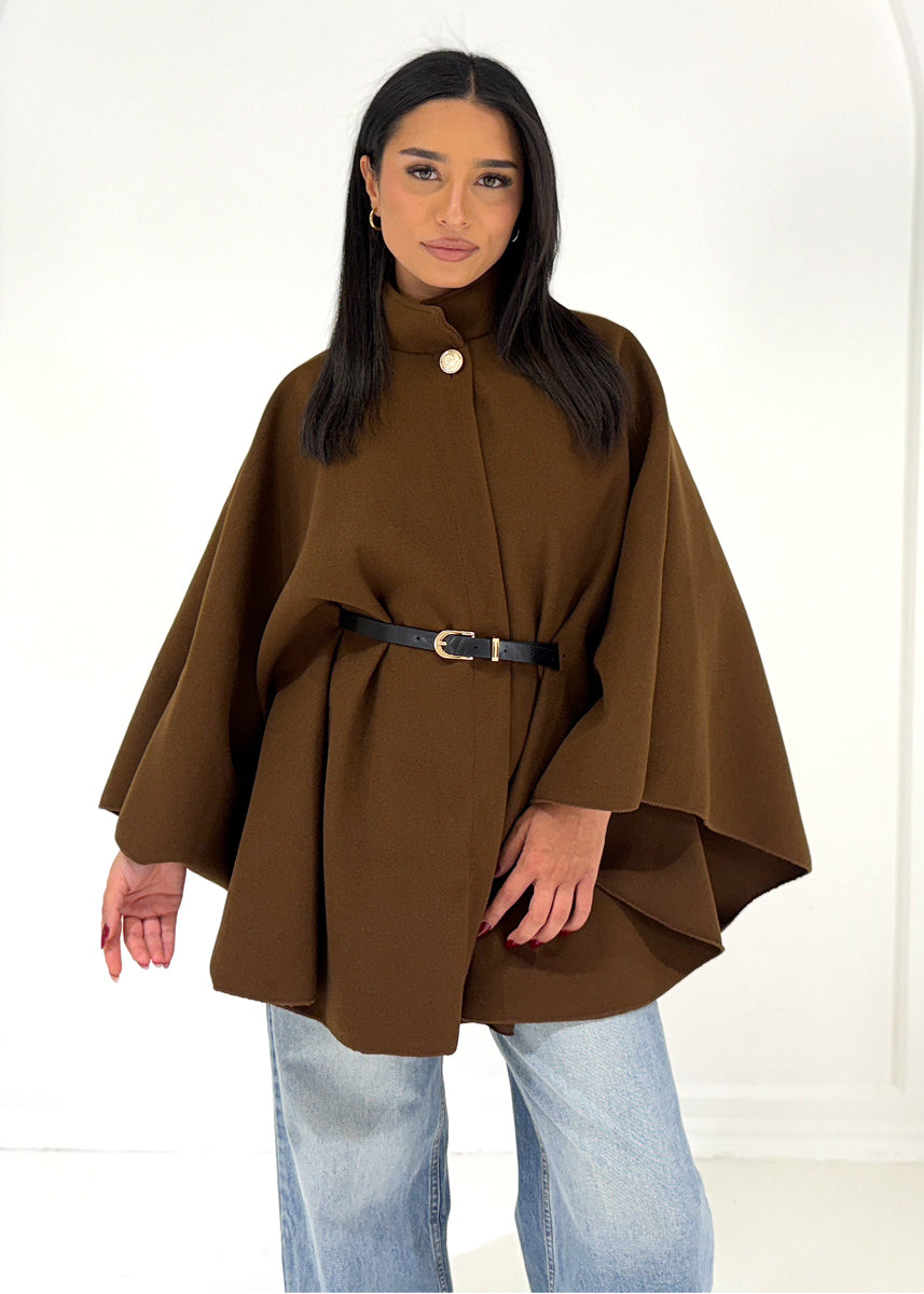 Kurzer Mantel mit Gürtel