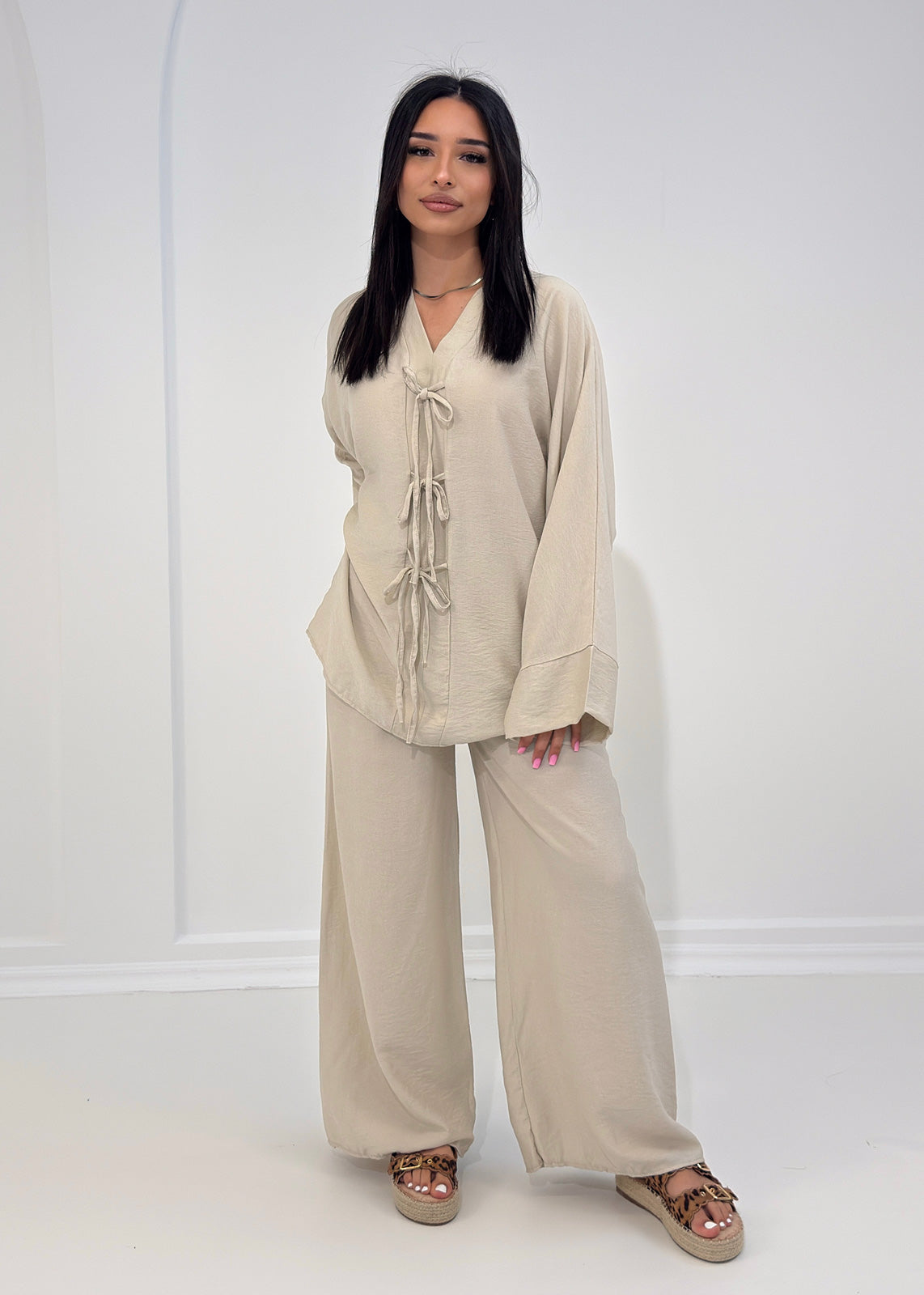 Zweiteiler mit Schleifen