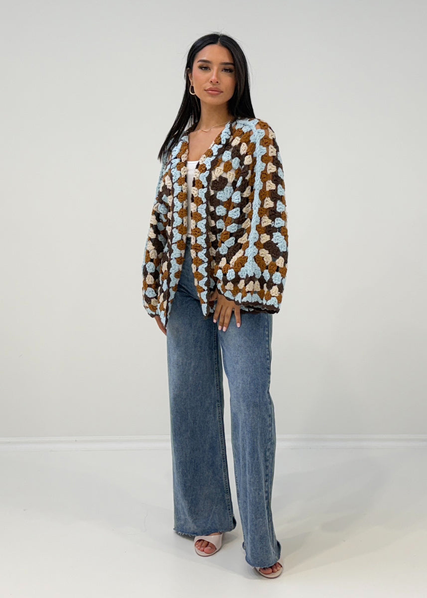 Häkeljacke im Patchwork-Stil