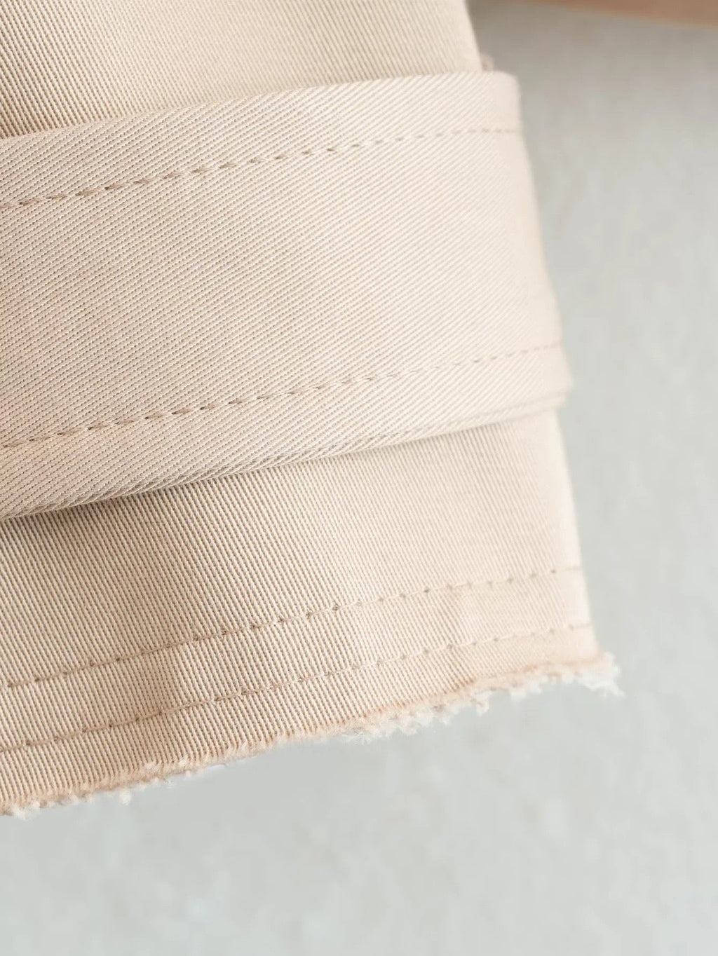 Cropped Trenchcoat