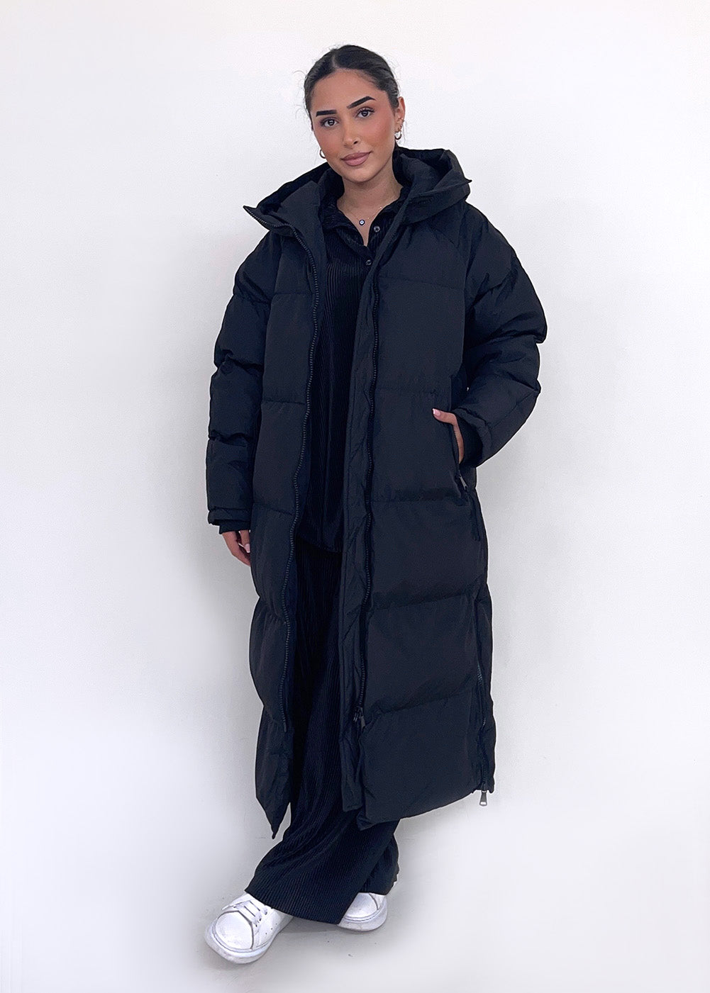 Langer Parka mit Kapuze