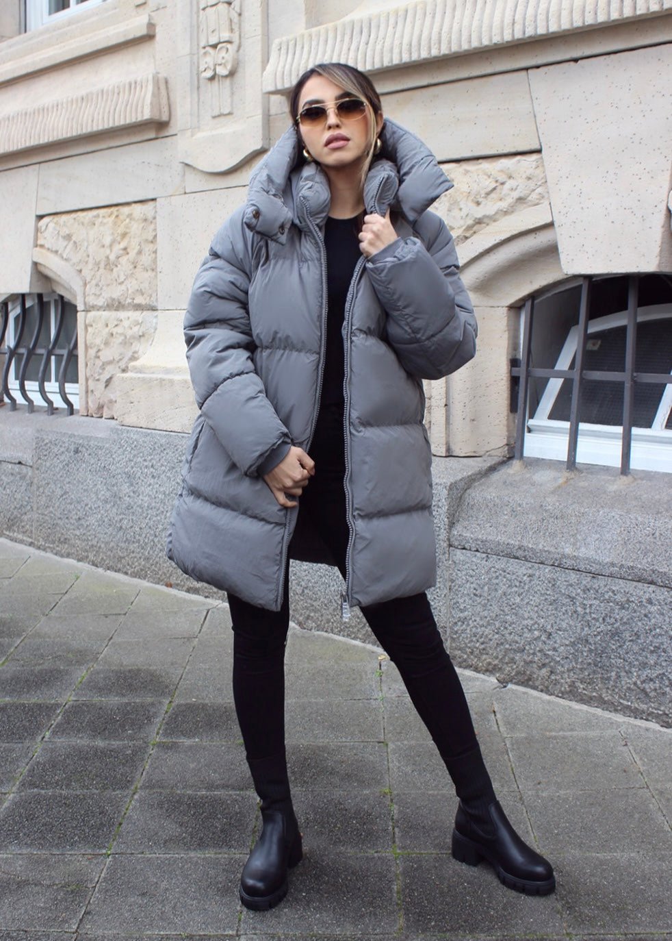 Steppjacke mit Kapuze