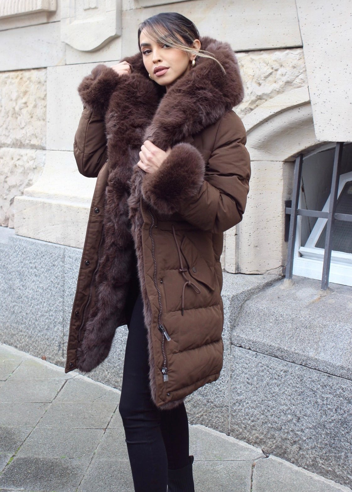 Jacke mit extra großem Kunstfell los