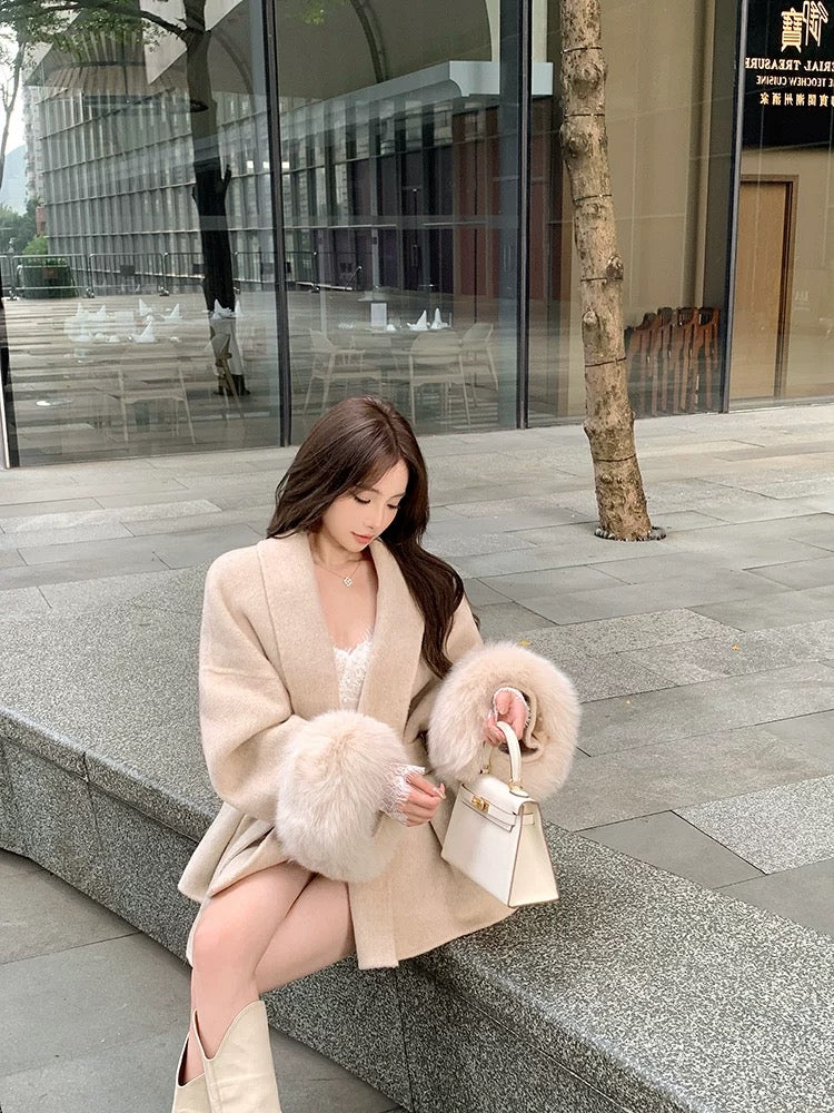 Jacke mit Fellärmel