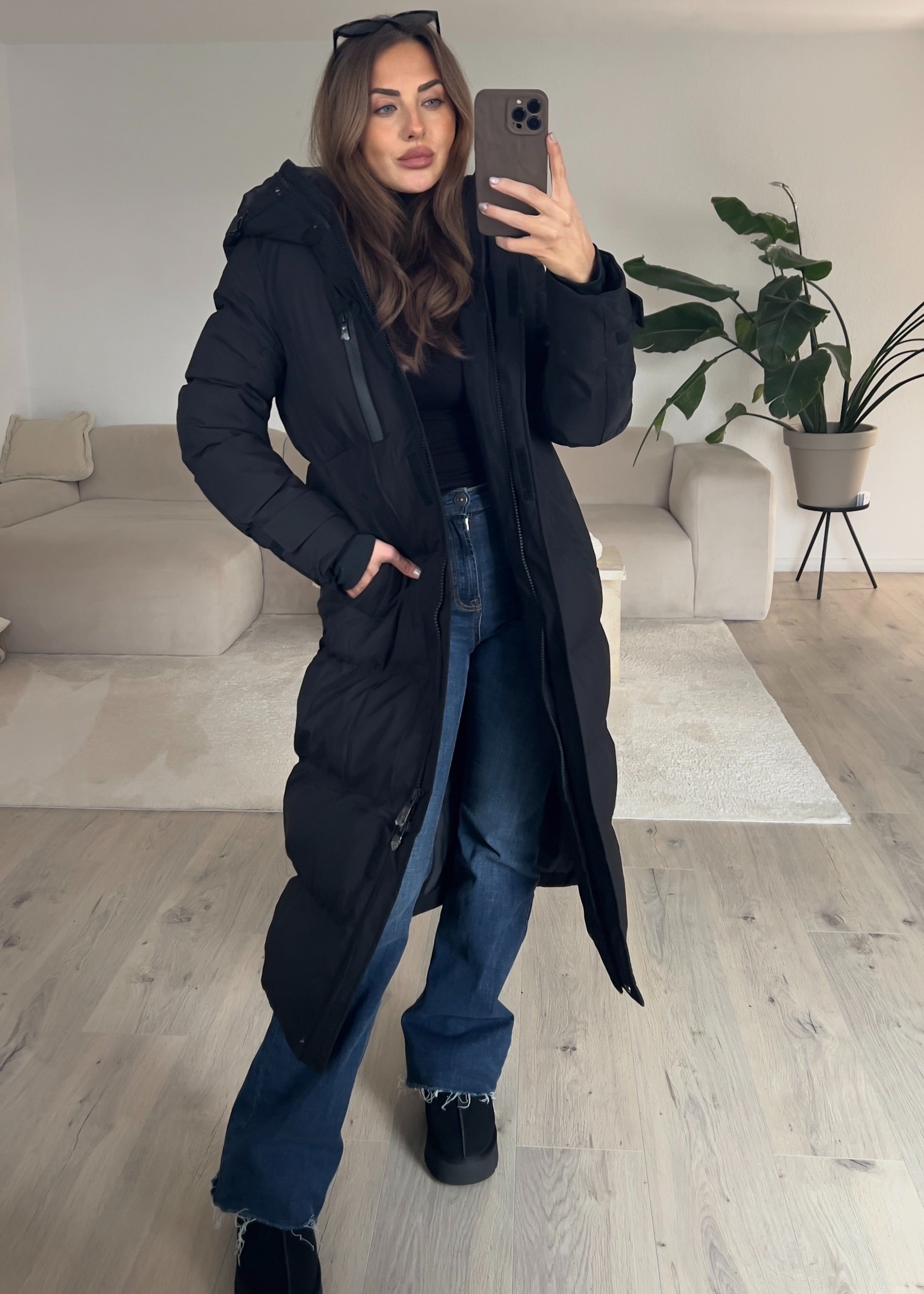 Lange Jacke mit Kapuze