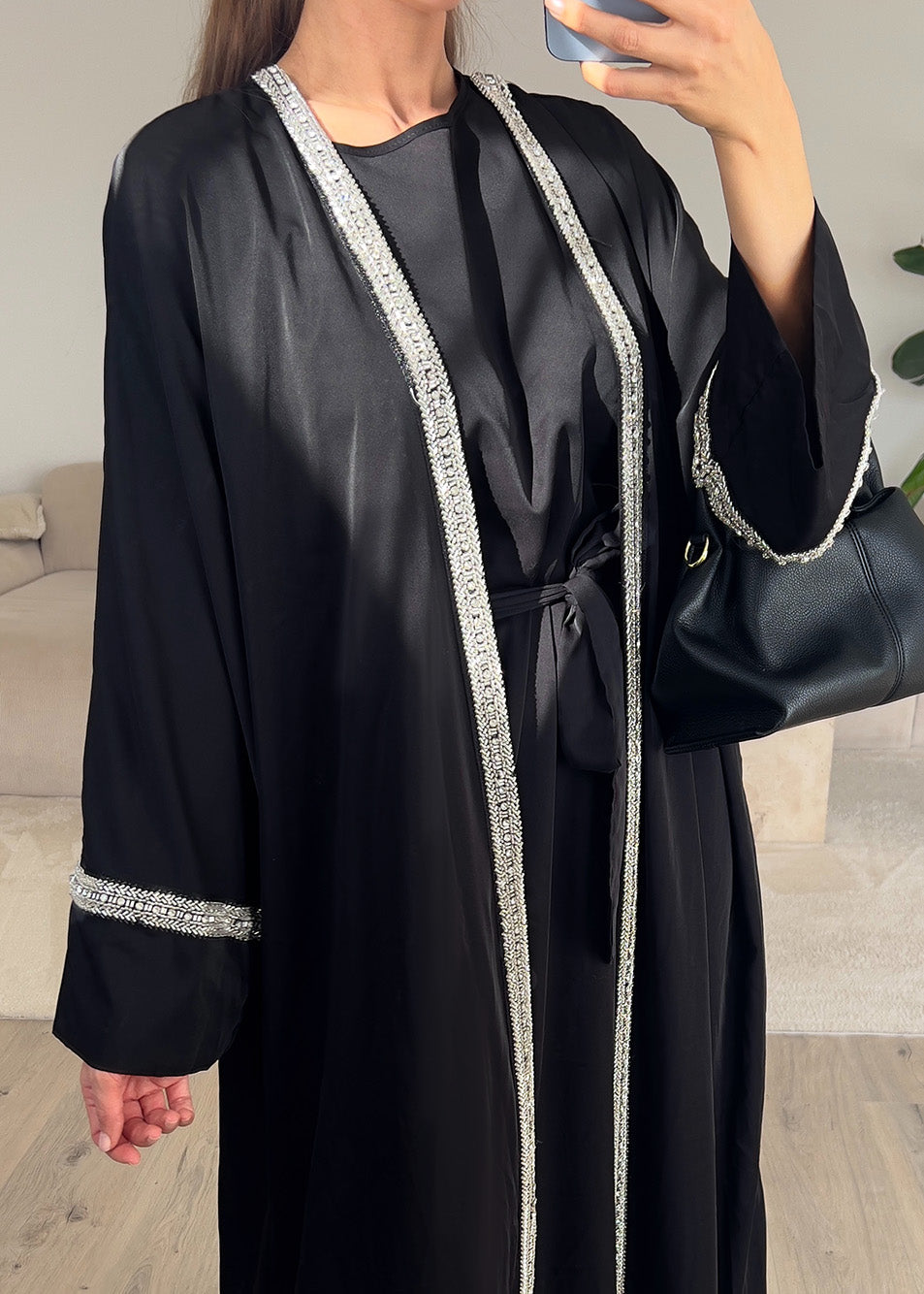 Zweiteiliges Kleid mit Strass-Details