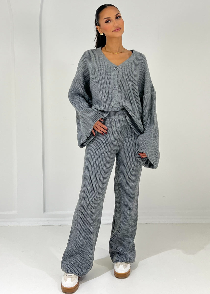 Oversize Strickset mit weiten Ärmeln