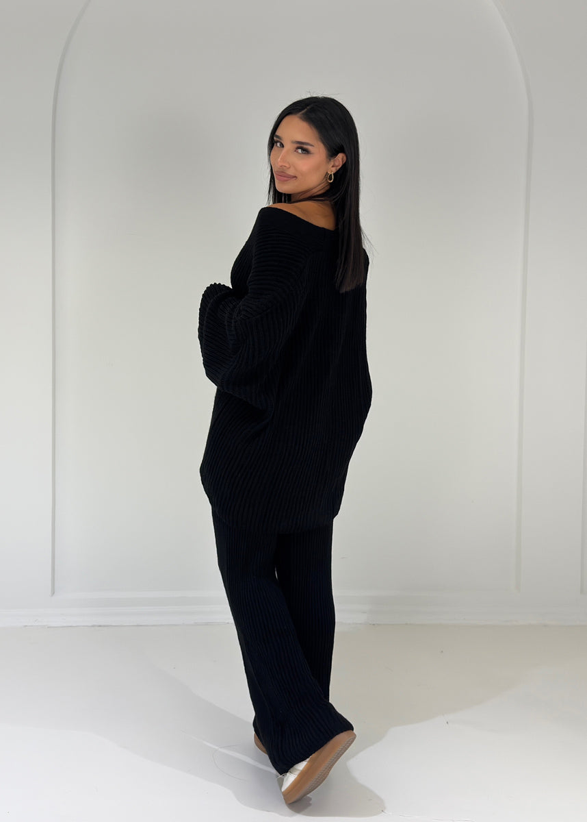 Strick-Set aus Cardigan und Hose