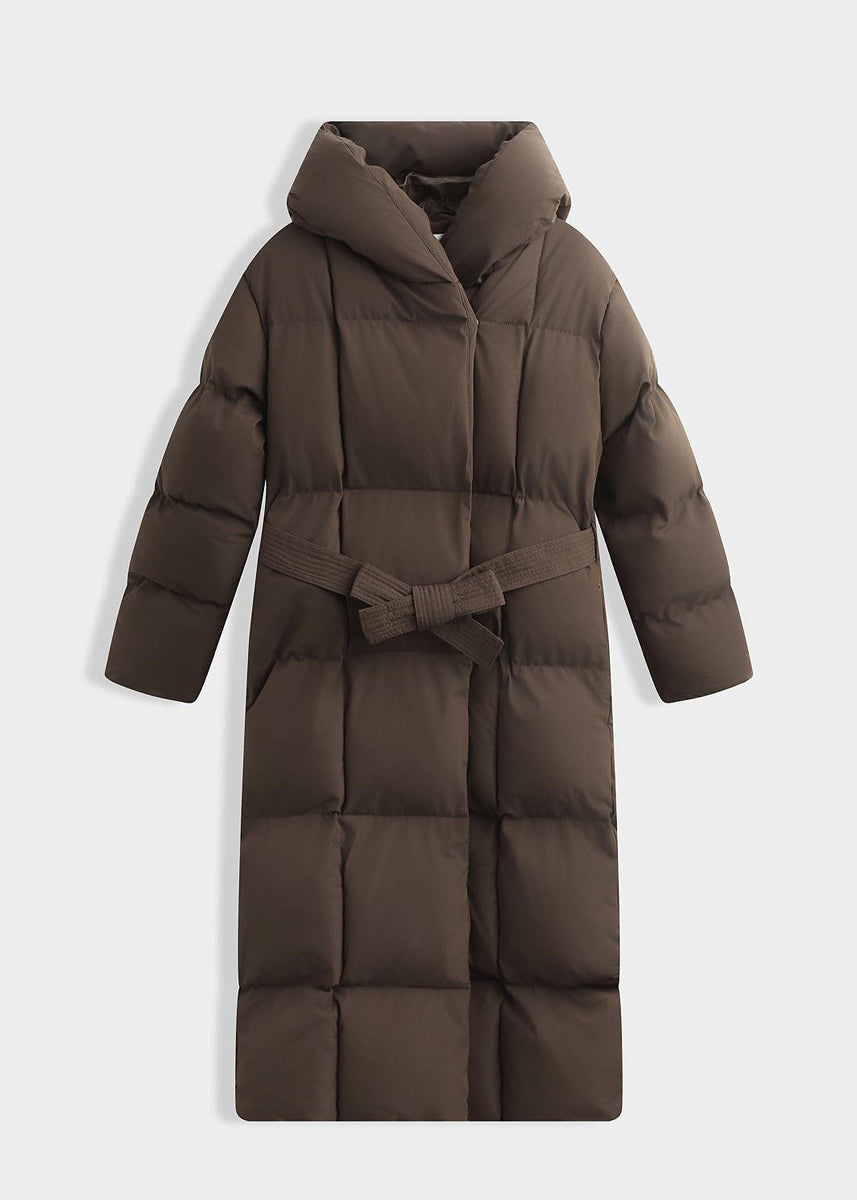 Lange Winterjacke mit Kapuze und Bindegürtel und Seitentaschen