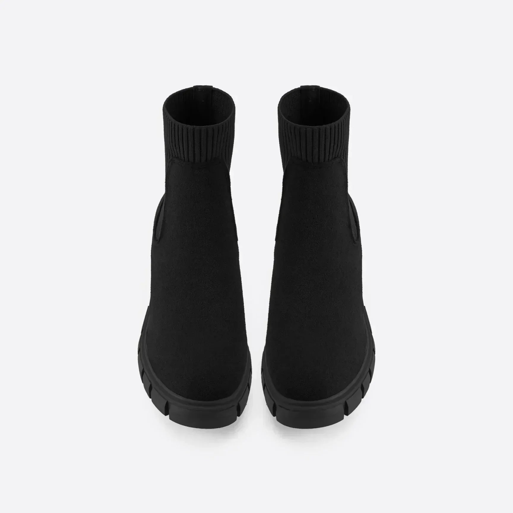 '- Chelsea Boots