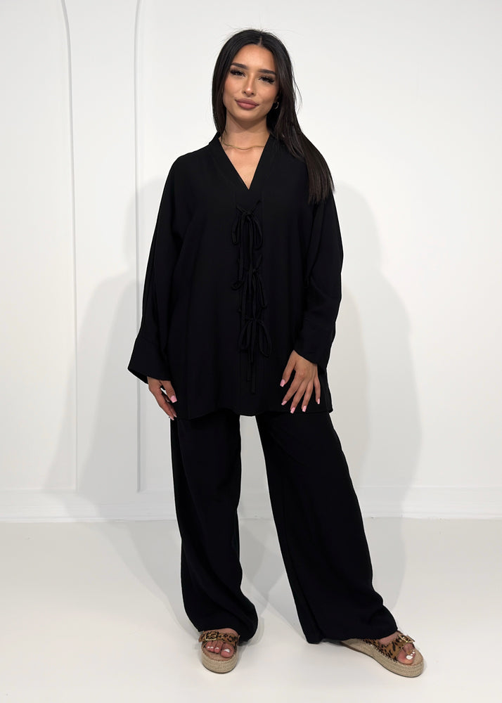 Zweiteiler mit Schleifen