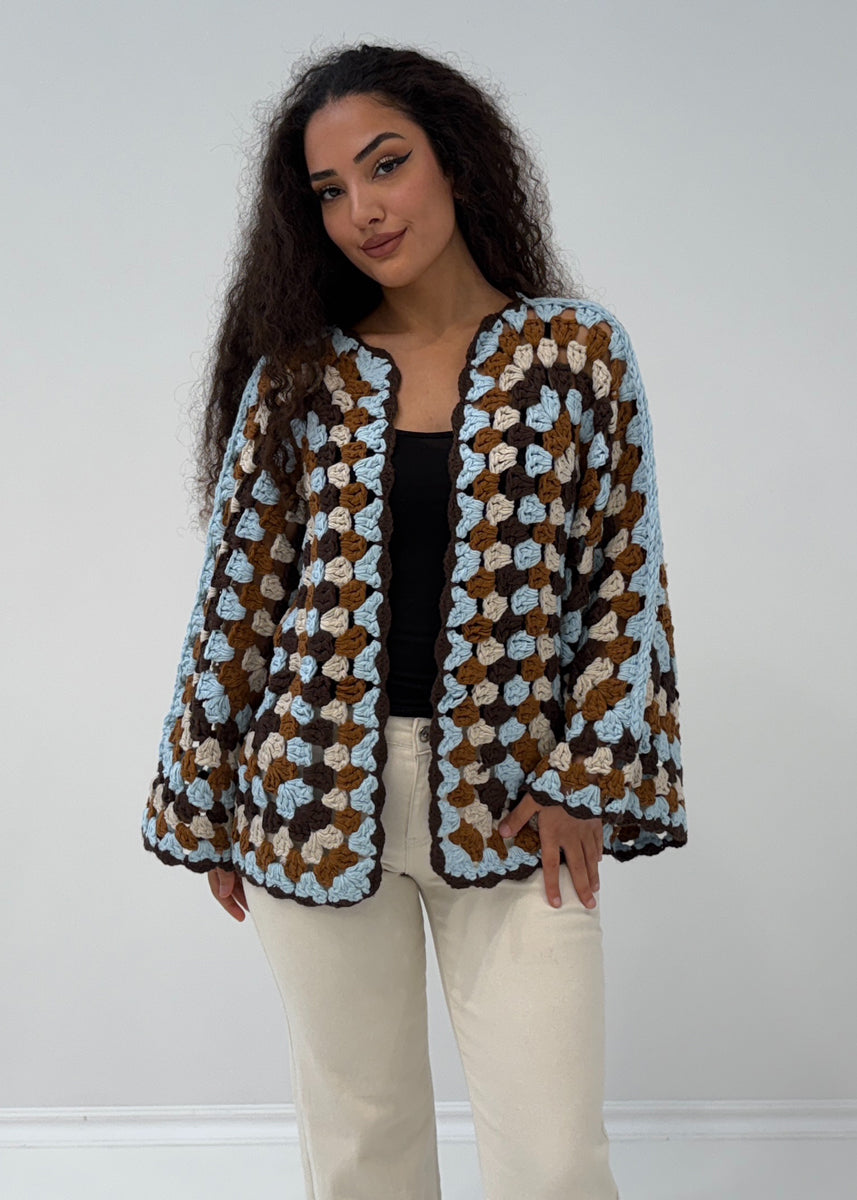 Häkeljacke im Patchwork-Stil