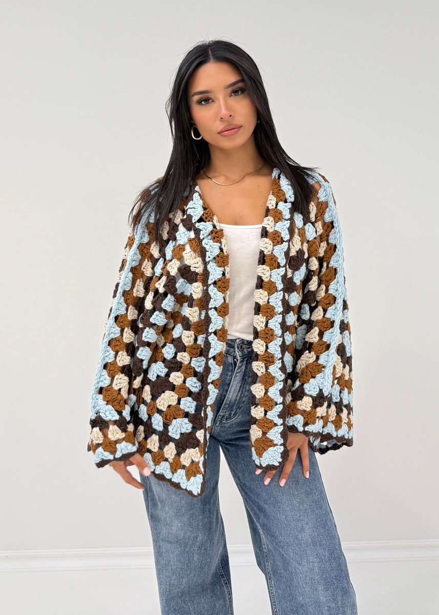 Häkeljacke im Patchwork-Stil